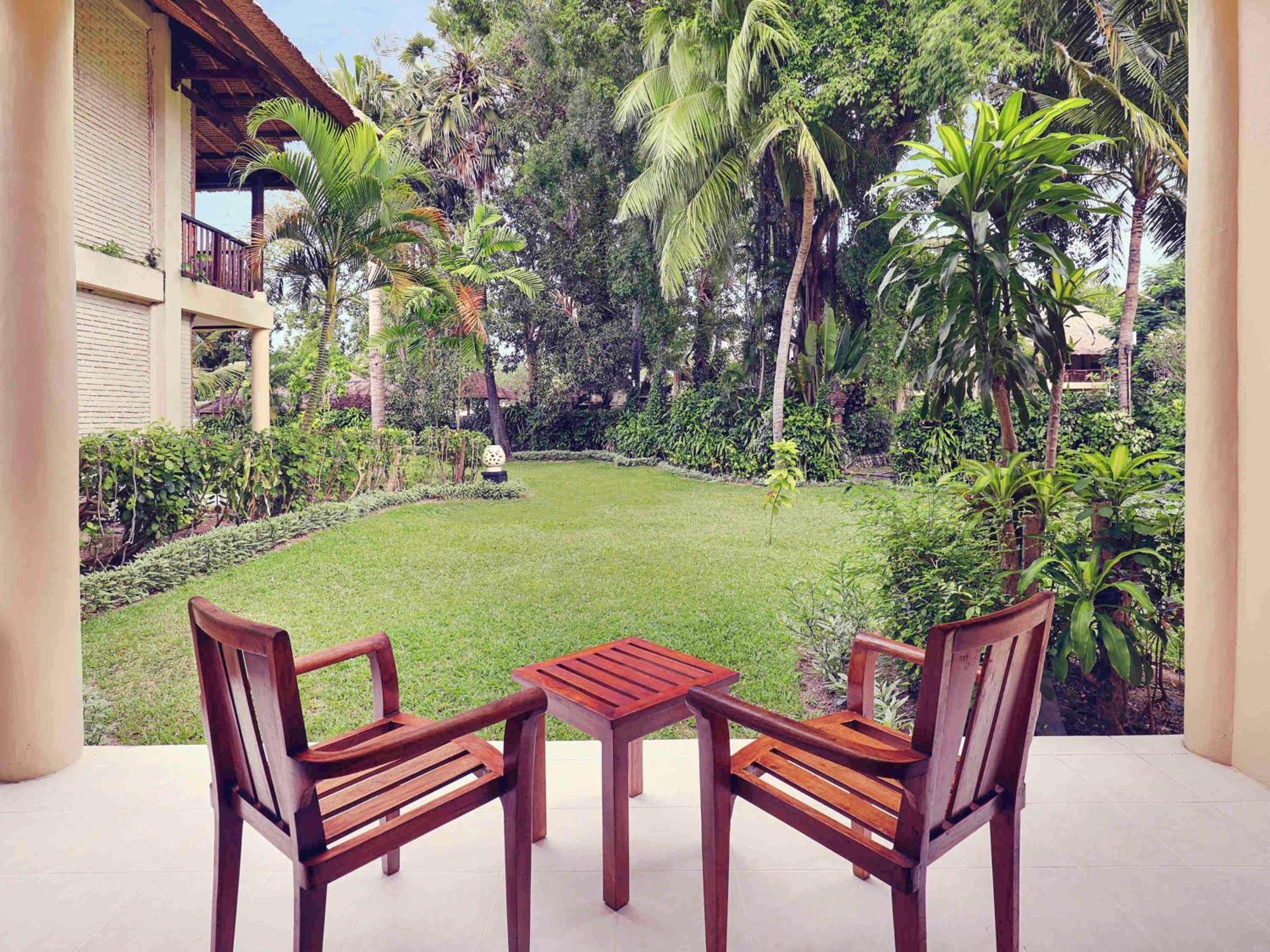 เมอร์เคียว รีสอร์ต ซานูร์ Hotel ภายนอก รูปภาพ