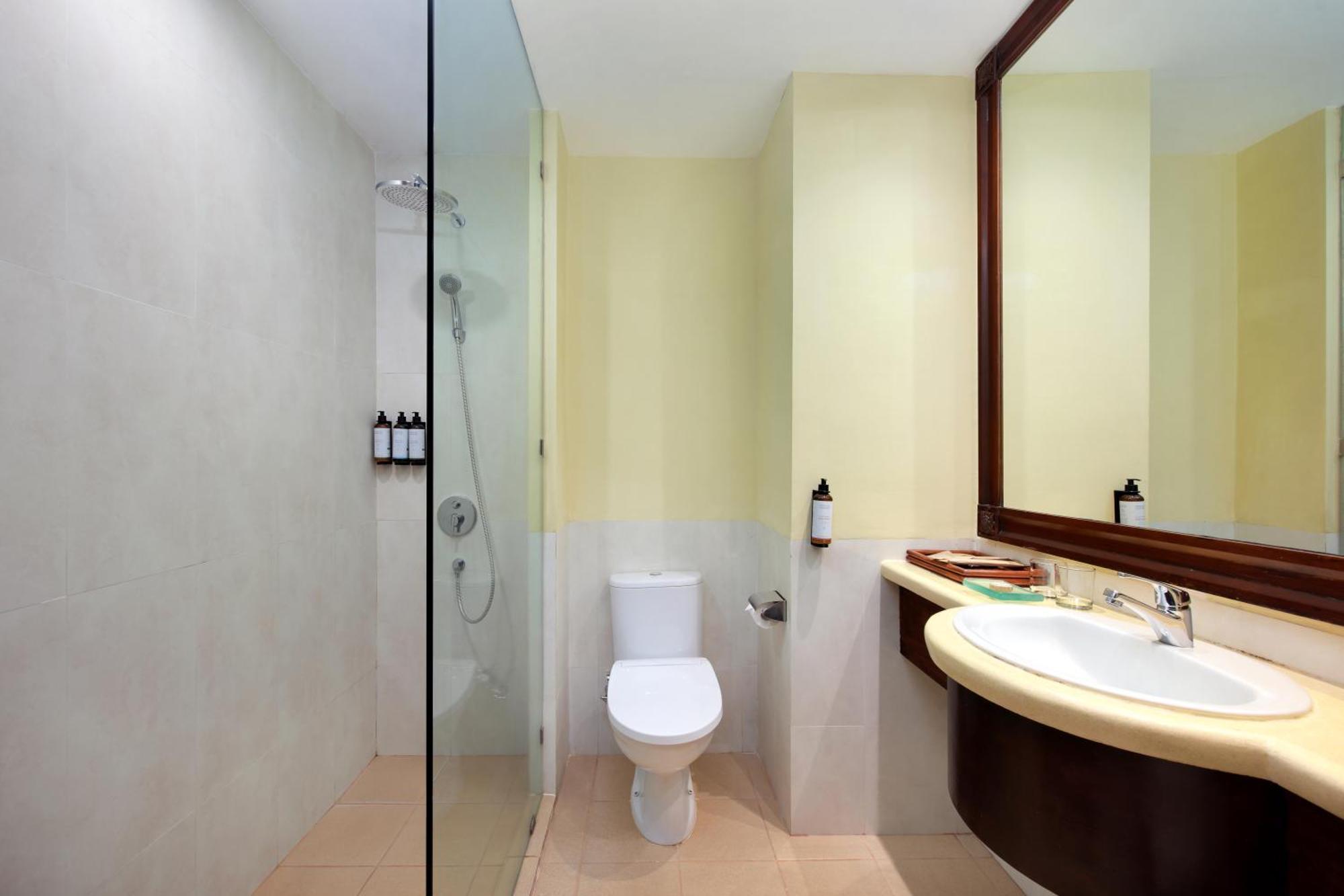 เมอร์เคียว รีสอร์ต ซานูร์ Hotel ภายนอก รูปภาพ
