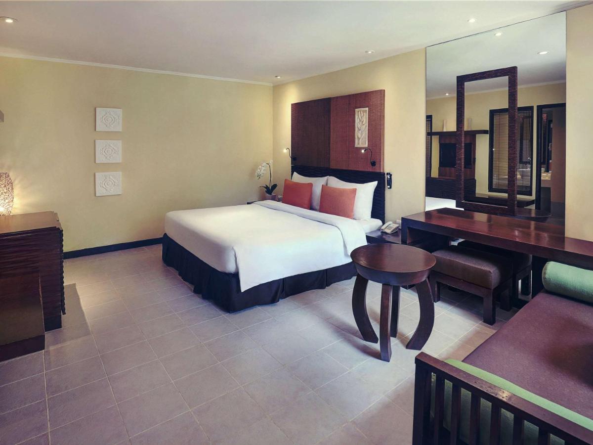 เมอร์เคียว รีสอร์ต ซานูร์ Hotel ภายนอก รูปภาพ